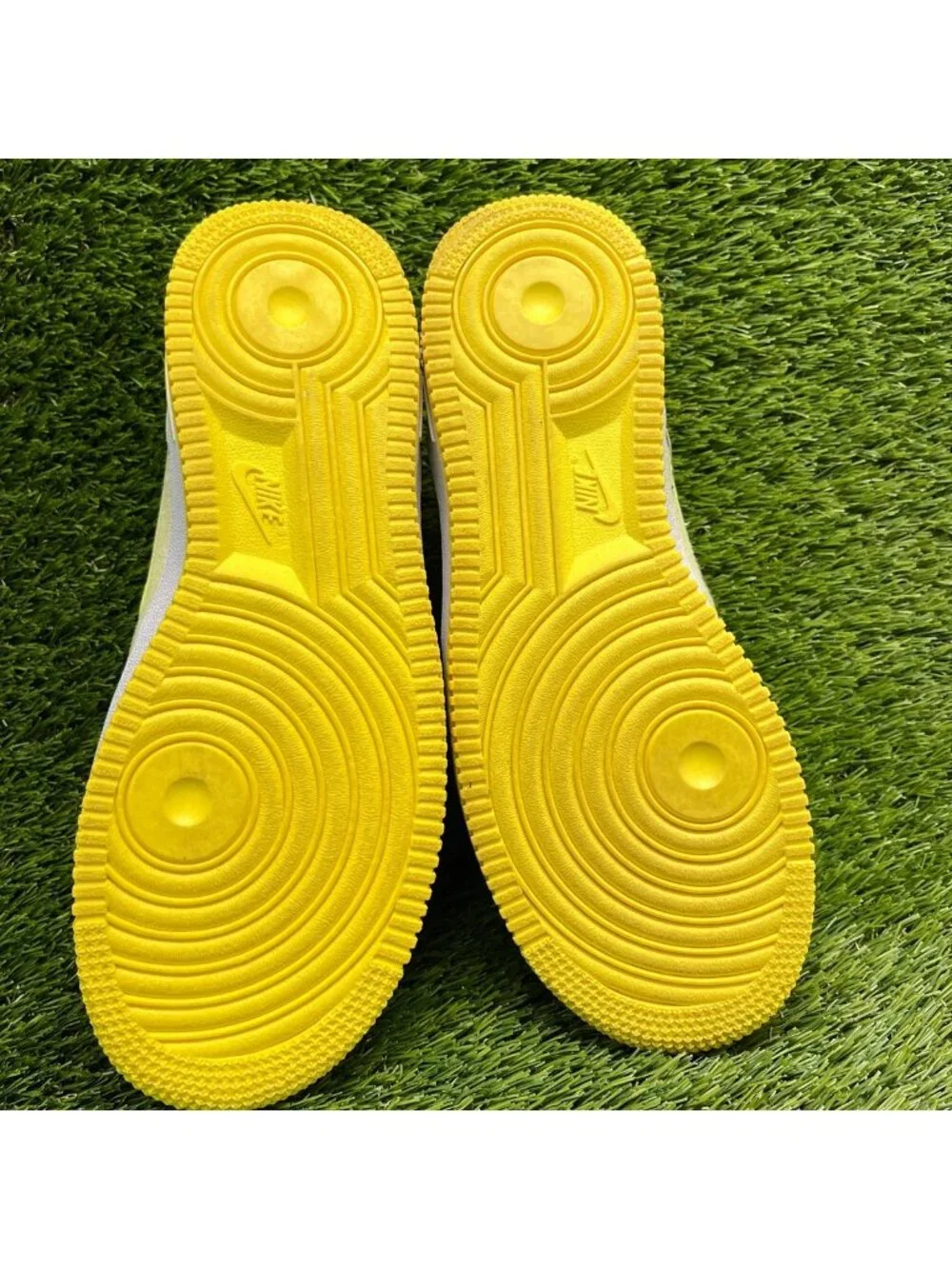 Nike Air Force 1 LV8 Low Boys Size 6.5Y Yellow White Athletic Shoes Sneakers